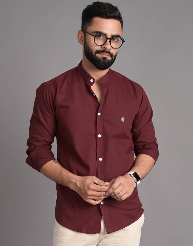 Men Slim Fit Solid Spread Collar Casual Shirt